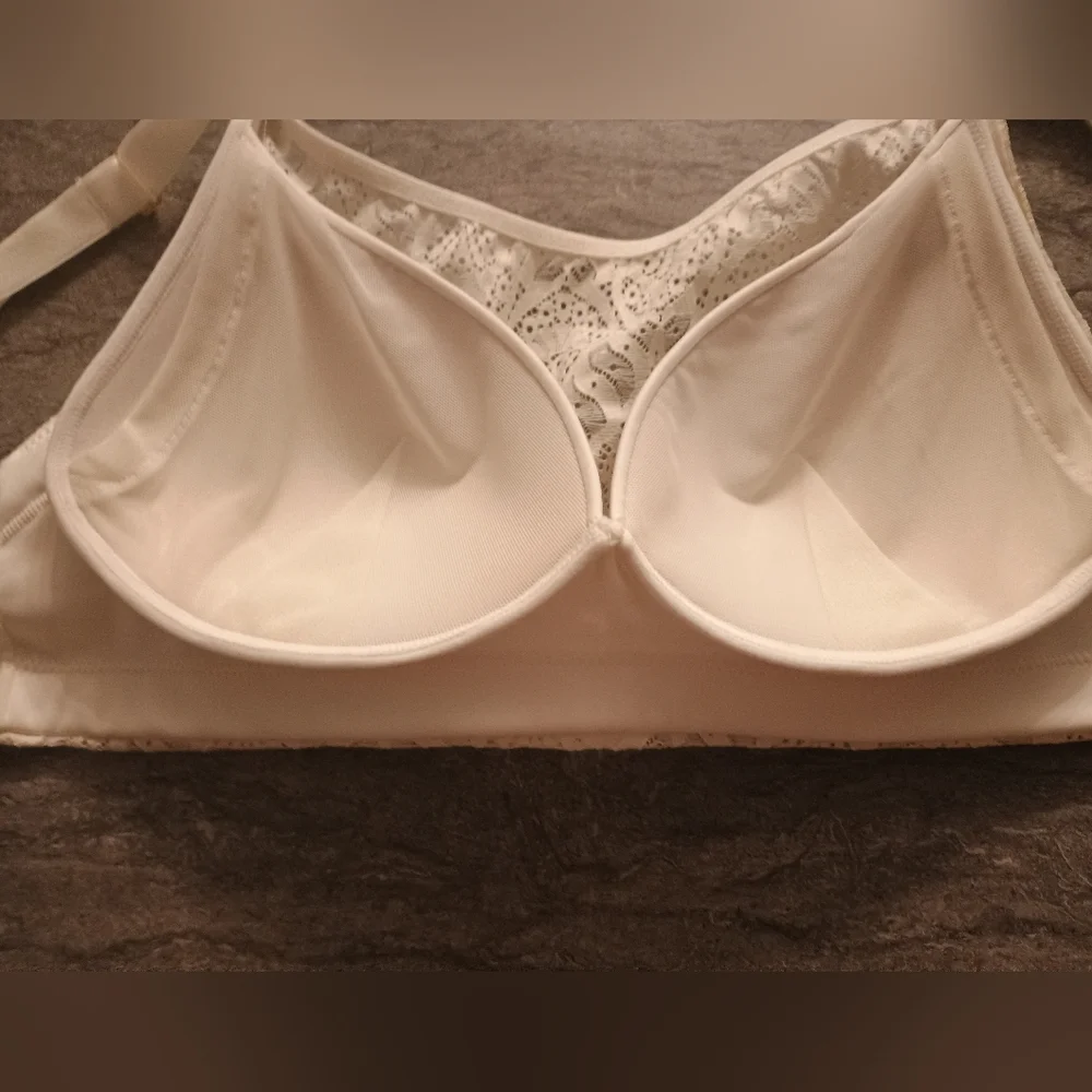 AnaOno Carrie Ivory Molded Cup Mastectomy Bra, Medium 34 C